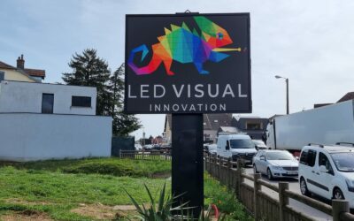La mairie de Saint-Vit sélectionne les solutions d’affichage numérique signées LVI