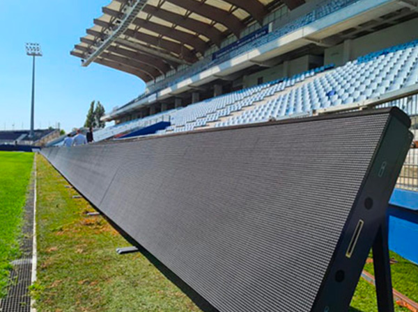 ecran-tour-de-stade